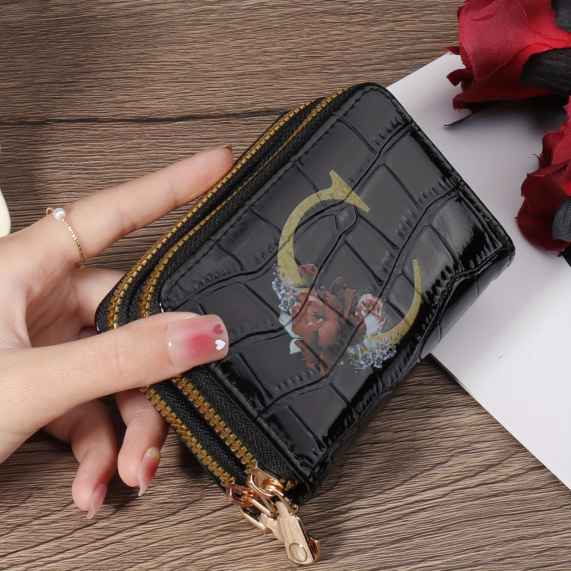 Portafoglio portacarte Valstrend con motivo floreale, compatto con zip, per donne e uomini, design a fisarmonica.