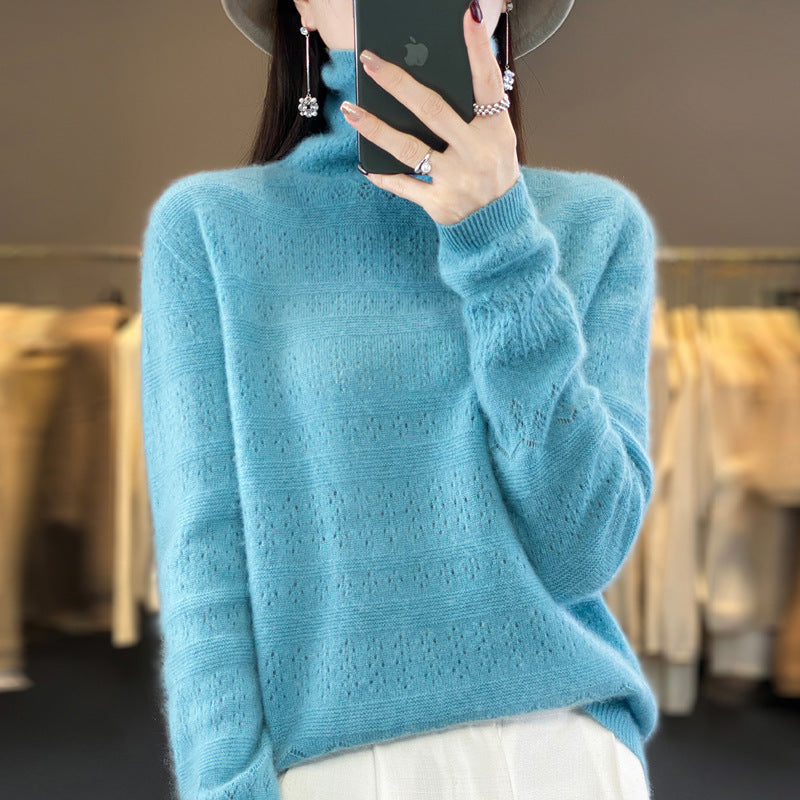Maglione da donna Valstrend in lana 100% con colletto e linea frontale, pronto da indossare, con design caldo e elegante.