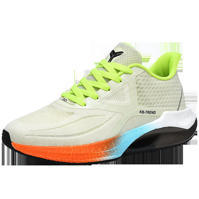 Sneakers casual e traspiranti per coppie Valstrend shop, scarpe versatili e comode in bianco e nero, ideali per il tempo libero