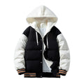 Giaccone imbottito in cotone con cappuccio e dettagli finti, stile spesso Valstrend shop, vista frontale con tasche laterali