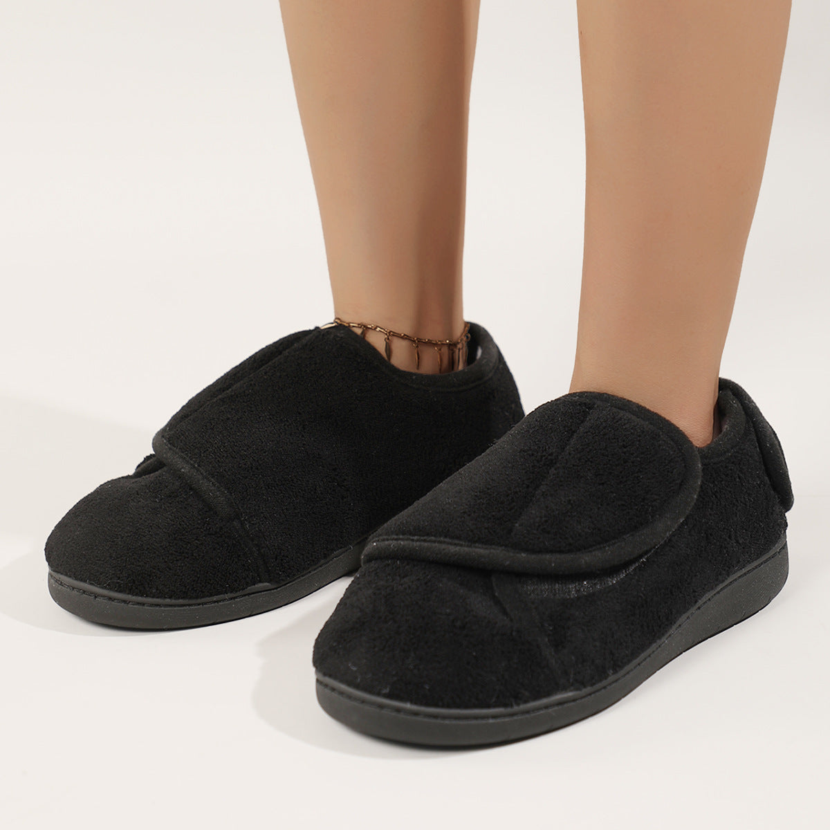 Scarpe ortopediche Valstrend, modello con tacco alto regolabile, ampie e in cotone per riabilitazione dei genitori.