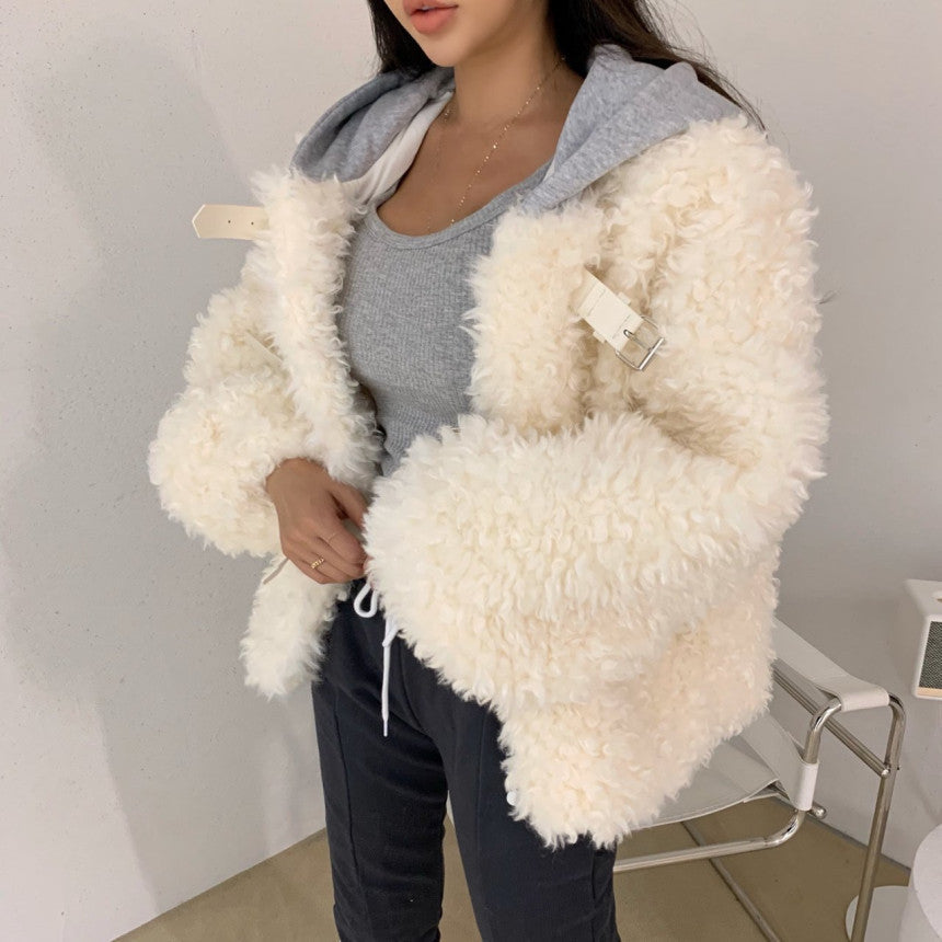 Giacca corta in pelle con cappuccio per donna, stile coreano, con maniche in lana di agnello, marca Valstrend.