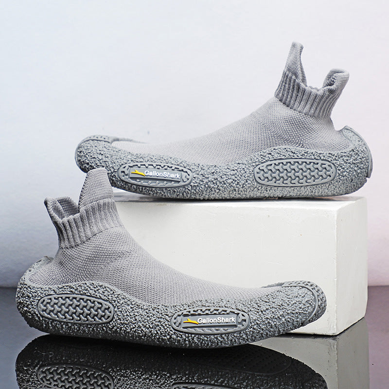 Scarpe sportive antiscivolo Valstrend per uomo e donna, suola morbida e ammortizzante, ideali per indoor e attività fitness.