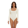 Abbigliamento modellante Valstrend con scollo quadrato, cuciture invisibili e vita arricciata, tessuto senza cuciture, design femminile.