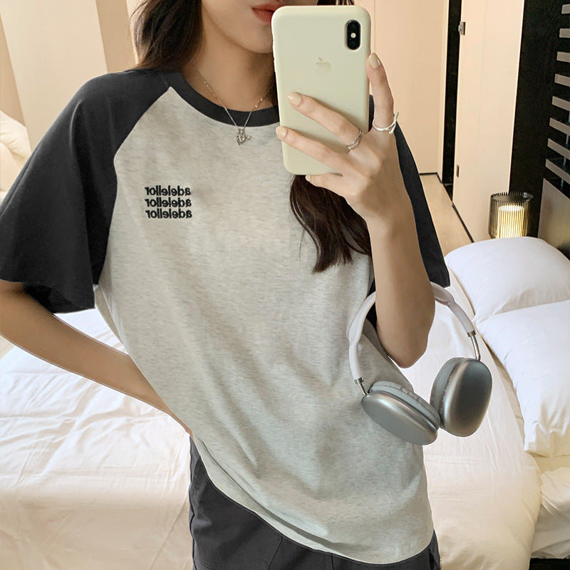 T-shirt In Contrast Color Women's Raglan Half Sleeve Design Sense