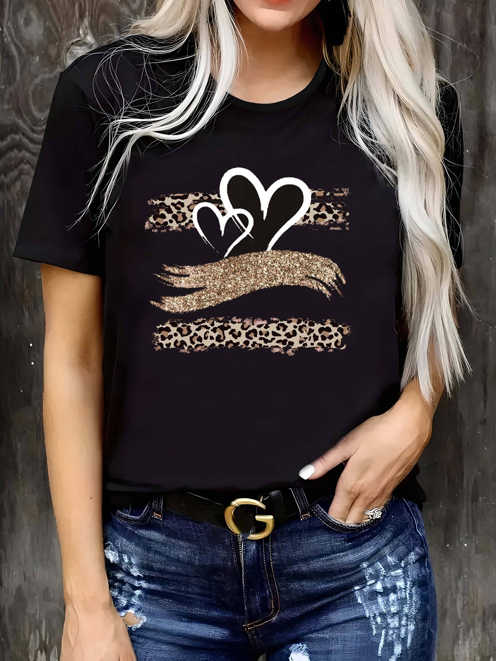 T-shirt donna Valstrend con stampa a cuore, maniche corte, stile casual per primavera ed estate.
