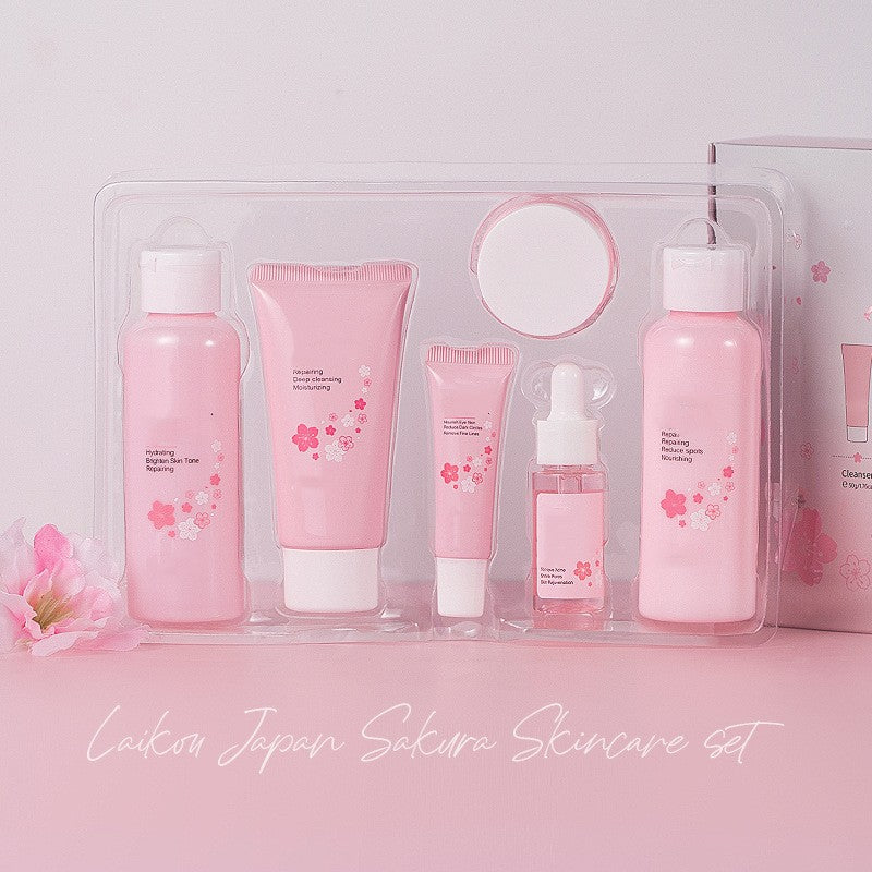 Set di 6 prodotti per la cura della pelle alla ciliegia Valstrend, con creme e sieri in confezione elegante.
