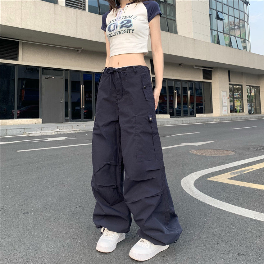 Pantaloni casual hip hop Valstrend, stile American Vibe, con pieghe, tasche multiple e design di tendenza, stile urbano e originale