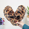 Ciabatte donna in pelliccia con stampa leopardata Valstrend, comode e morbide per uso domestico