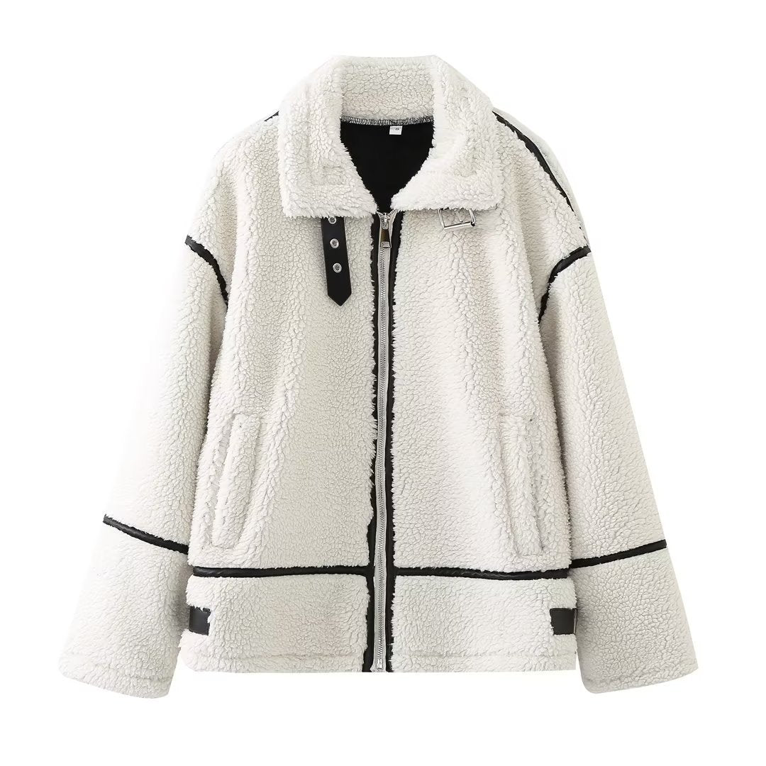 Giacca femminile in lana di agnello con patchwork casual e facile da abbinare, marca Valstrend, stile fashion e comodo