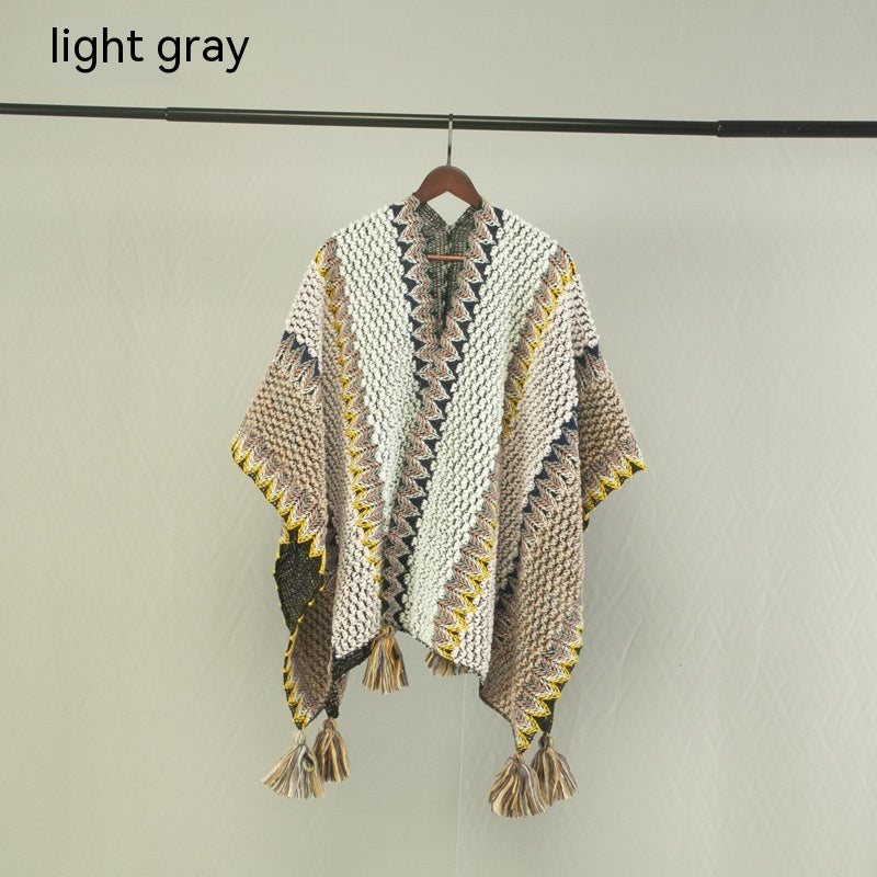 Sciarpa etnica in stile viaggio Valstrend, scialle multifunzione con design tradizionale e dettagli colorati.