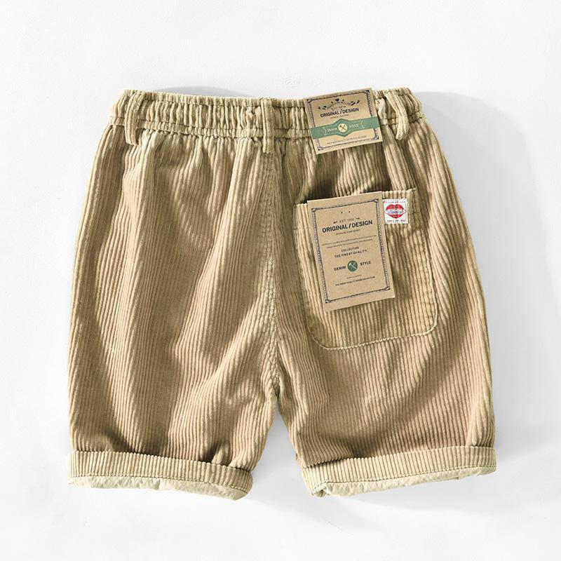 Pantaloncini in velluto a coste per uomo Valstrend shop, vestibilità comoda con dettagli in cotone, colore blu scuro.