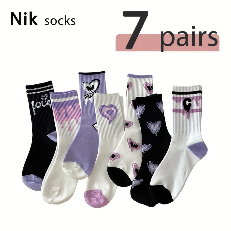 Set di 7 calzini da ragazza Valstrend con motivo cuore, comodi, morbidi ed elastici, ideali come regalo per amici.