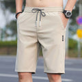 Pantaloni slim-fit casual stretch in seta ice, lisci e leggeri, con tessuto a rapida asciugatura, marca Valstrend.