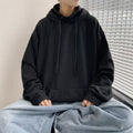Maglione da uomo con collo alto e cappuccio in stile turtleneck, marca Valstrend, tessuto morbido e comodo, colore neutro.