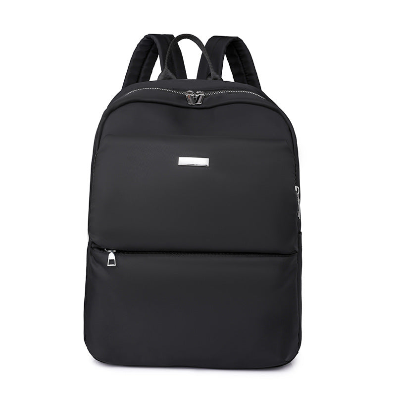 Zaino da viaggio business in nylon Valstrend, con scomparti multipli e manici resistenti, ideale per viaggi d'affari.