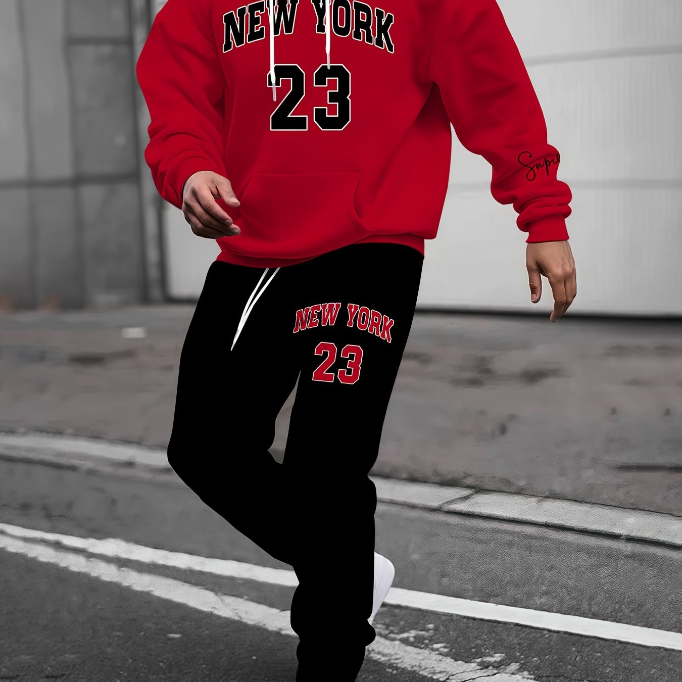 Completo sportivo casual da uomo Valstrend con felpa con cappuccio e pantaloni abbinati, stampa New York 23, maniche lunghe, tessuto elasticizzato