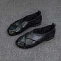 Sandali flat Valstrend da donna con tomaia in pelle di mucca, superficie morbida, design artistico e traforato, stile semplice ed elegante