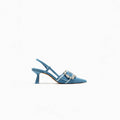 Sandali in denim blu navy Valstrend con decorativo bottone, rhinestone, punta affusolata e cinturino slingback elegante.