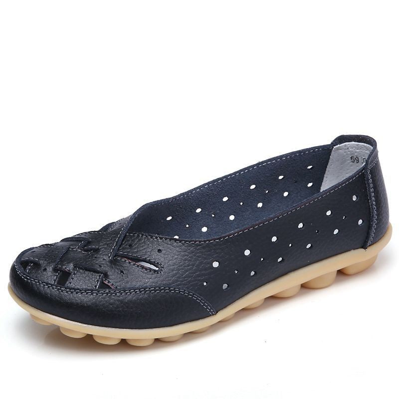 Women's Middle-aged And Elderly Hollow Hole Flat Gommino Round Head Soft Bottom