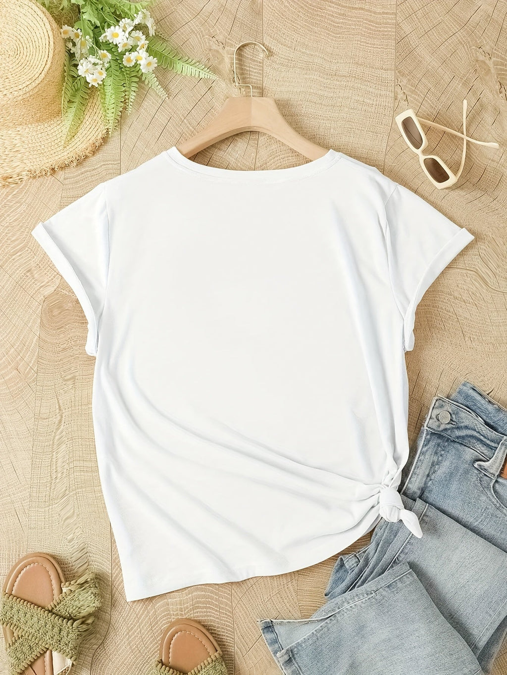 T-shirt donna Valstrend con stampa floreale, maniche corte, collo rotondo, ideale per primavera e estate, abbigliamento casual.