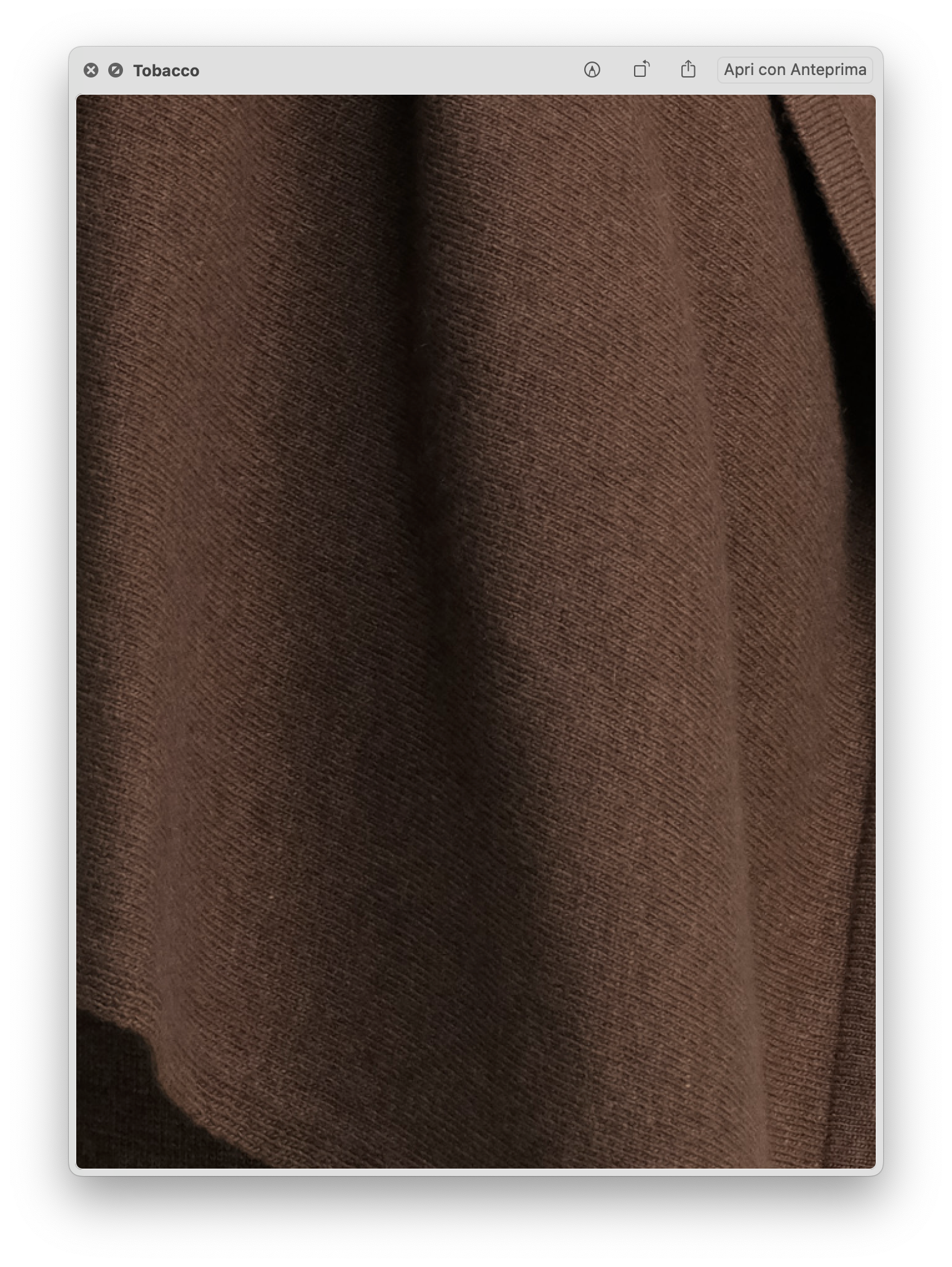 Cardigan in maglia misto cashmere Lèmme, stile a costine, colore grigio acciaio, morbido e caldo.