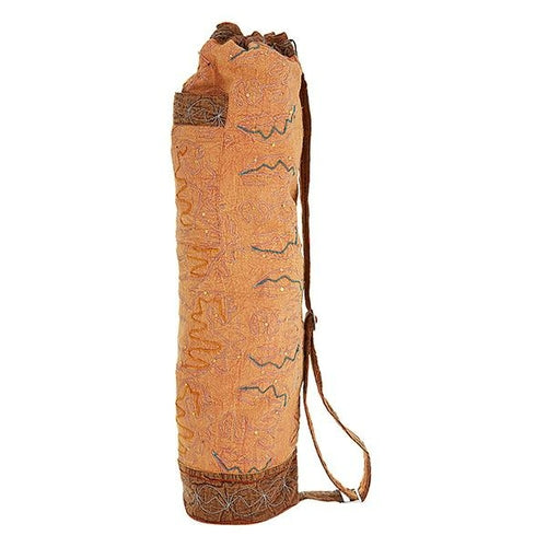 Borsa yoga Sajishop OMSutra nera fatta a mano, elegante e chic, con dettagli raffinati e spallacci comodi.