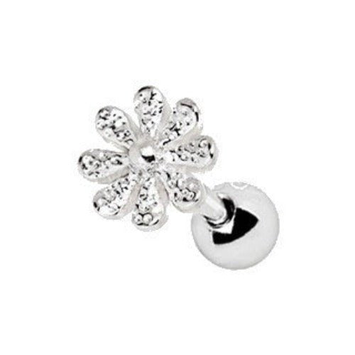 Orecchino cartilage a fiore margherita in acciaio inossidabile 316L di Sajishop, dettaglio floreale elegante e lucido
