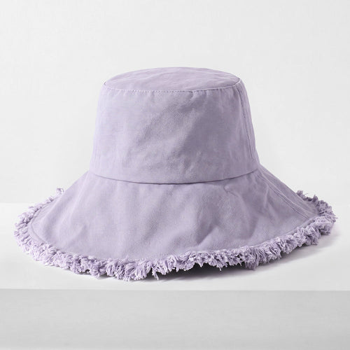 Cappello bucket frayed color lavanda di Sajishop, stile casual con bordo sfilacciato e tessuto leggero.