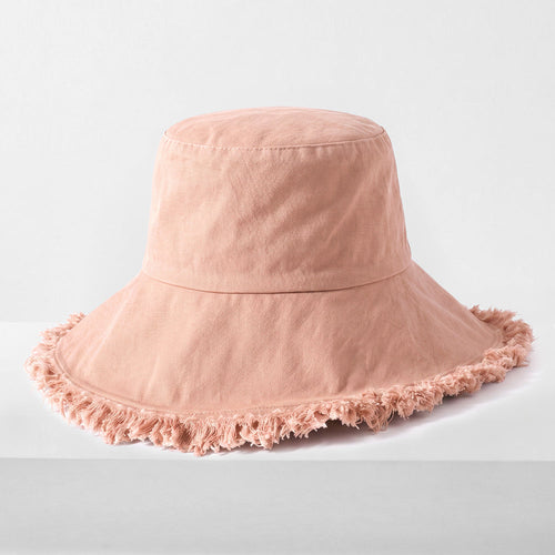 Cappello a secchiello con frange di colore lavanda di Sajishop, stile casual e alla moda, in tessuto morbido e leggero.