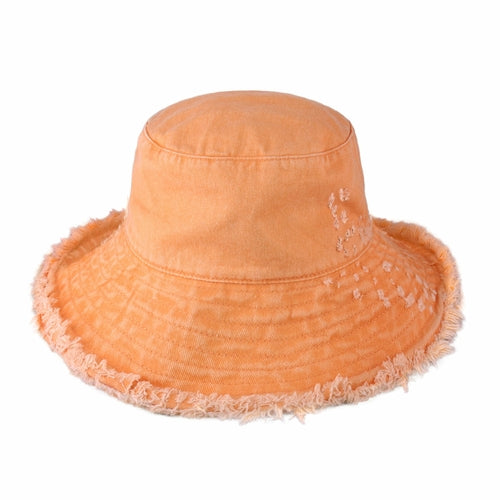 Cappello a secchiello sfilacciato lavanda Sajishop, stile casual con bordi frangiati e design trendy, vista frontale.